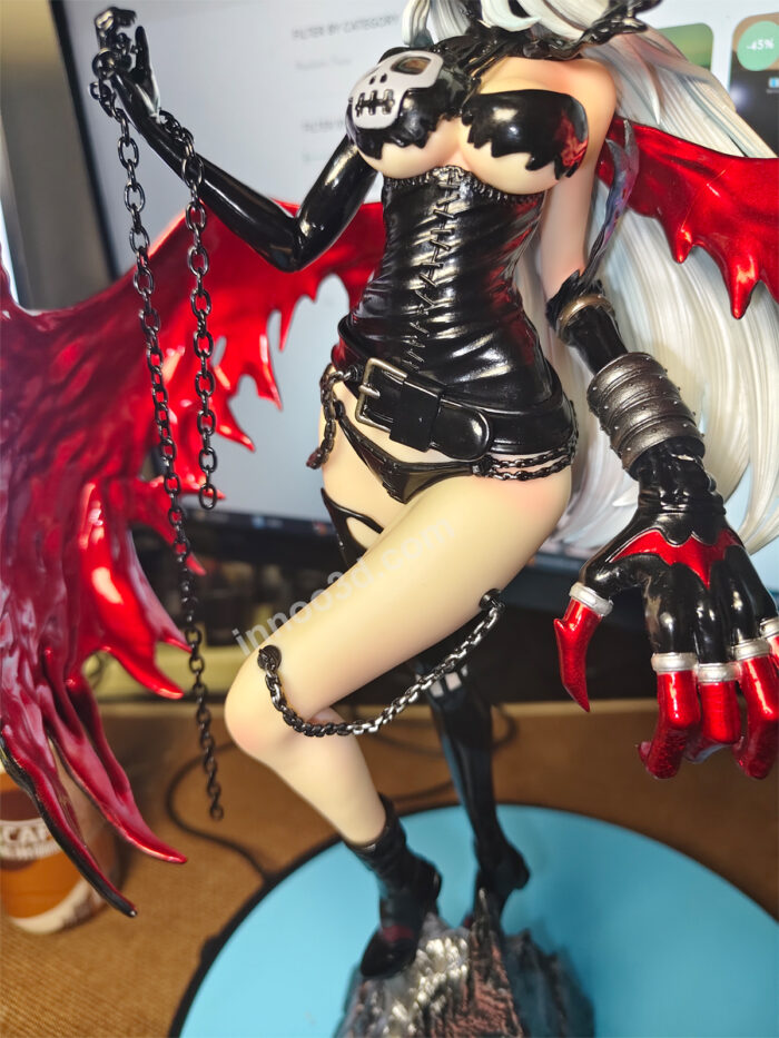 45cm/Dark Gothic Witch 1/4 Scale PVC Statue - Crimson Wings Edition - Image 4